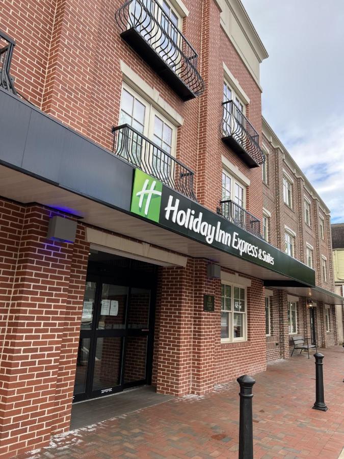 Holiday Inn Express & Suites - Dahlonega - University Area By Ihg Экстерьер фото